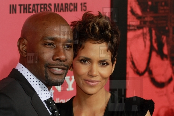 Morris Chestnut and Halle Berry