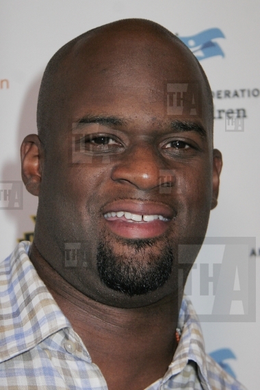 Vince Young 
07/16/2013 The Champions f