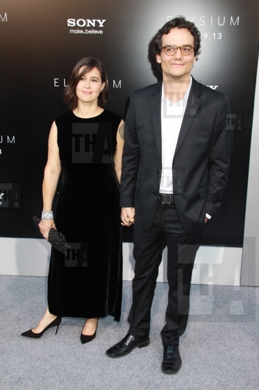 Wagner Moura, his wife 
08/07/2013 "Ely