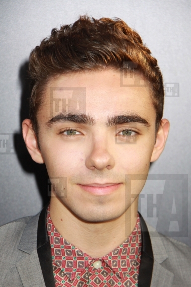 Nathan Sykes 
08/12/2013 "The Mortal In