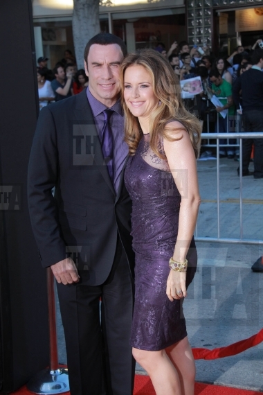 John Travolta, Kelly Preston
06/25/2012
