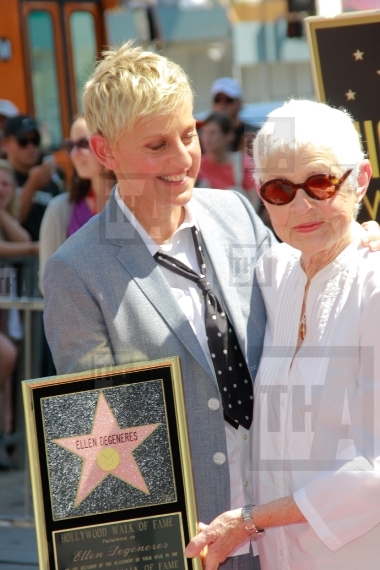 Ellen DeGeneres and her mother Betty DeGeneres