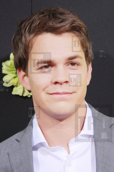 Johnny Simmons
09/10/2012 "The Perks Of