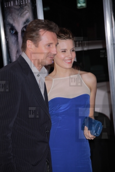 Maggie Grace, Liam Neeson
01/11/2012 "T