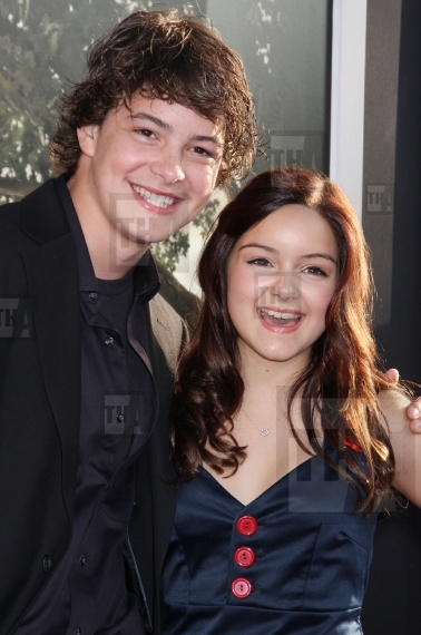 Israel Broussard and Ariel Winter